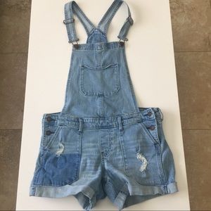 Hollister short overalls